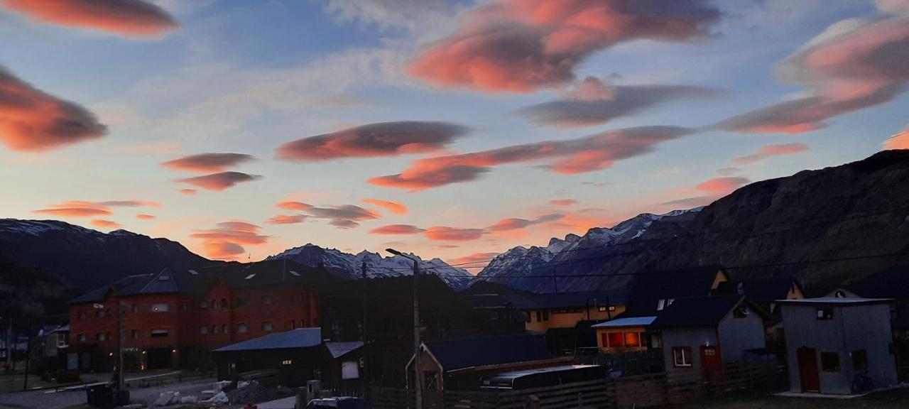 Aparts Merkaba El Chalten Buitenkant foto